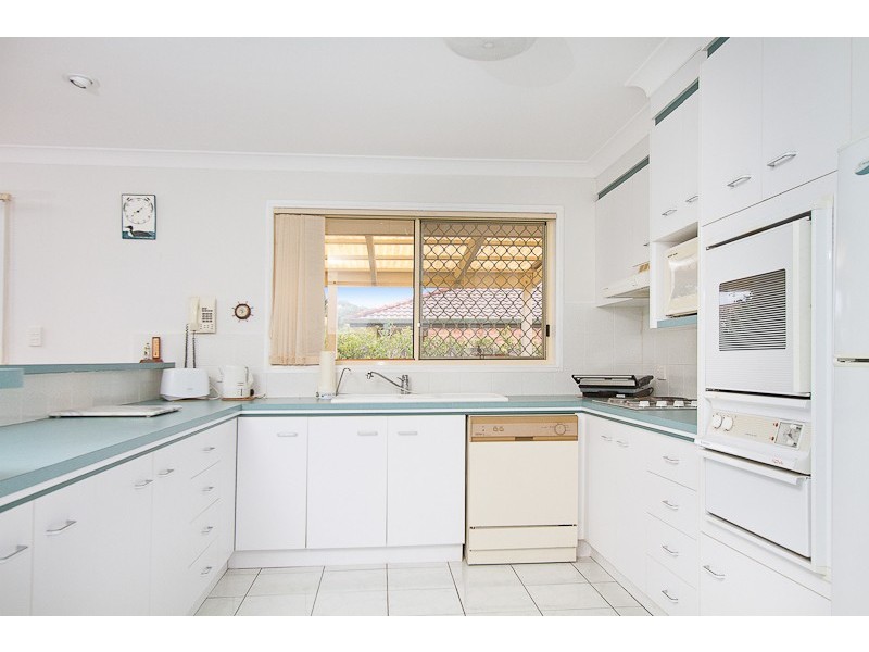 24 Kiata Parade, Tweed Heads NSW 2485