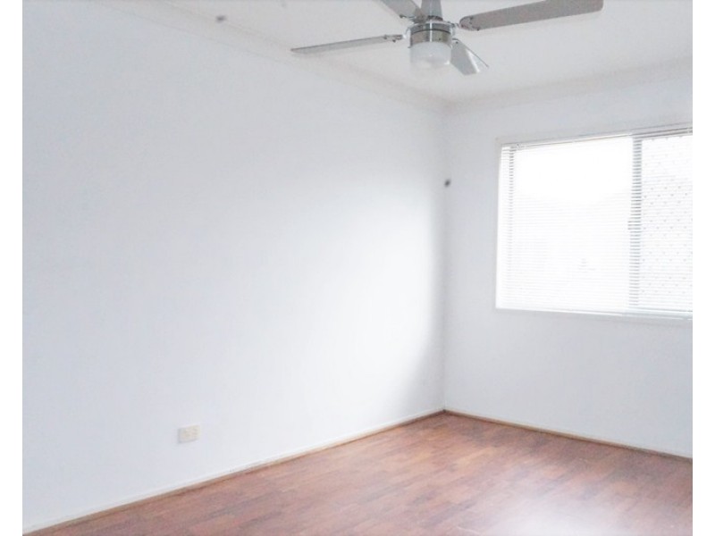 4/60 Coolangatta Road, Kirra QLD 4225