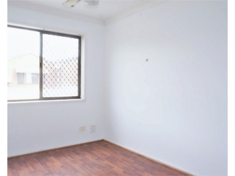 4/60 Coolangatta Road, Kirra QLD 4225