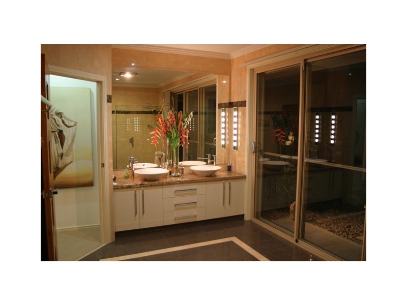 99 Glencoe Road ‘Shangri-La’, TWEED VALLEY, Murwillumbah NSW 2484