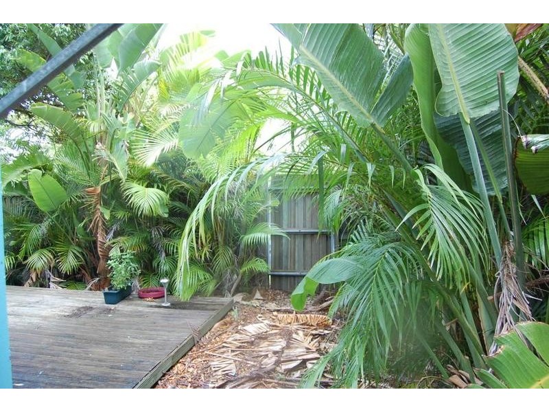 1/5 Hillcrest Ave, Tugun QLD 4224