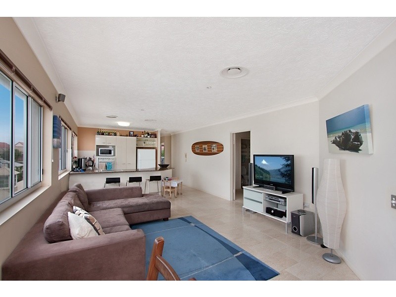 7/6 Tomewin Street ‘Rock View’, Currumbin QLD 4223