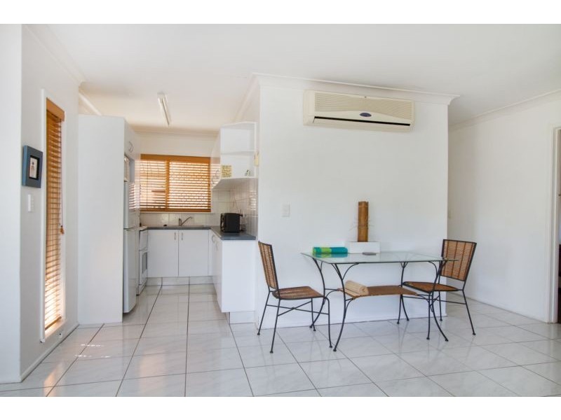 1/37 Coolangatta Road (Cnr Haig St& Coolangatta Rd), Kirra QLD 4225