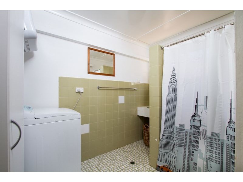 1/37 Coolangatta Road (Cnr Haig St& Coolangatta Rd), Kirra QLD 4225