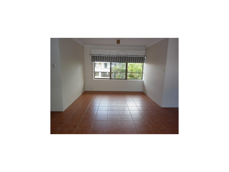 10/123 Golden Four Drive, Bilinga QLD 4225