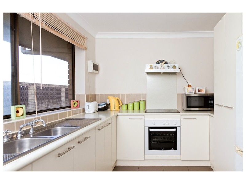 8/123 Golden Four Drive ‘Bilinga Court’, Bilinga QLD 4225