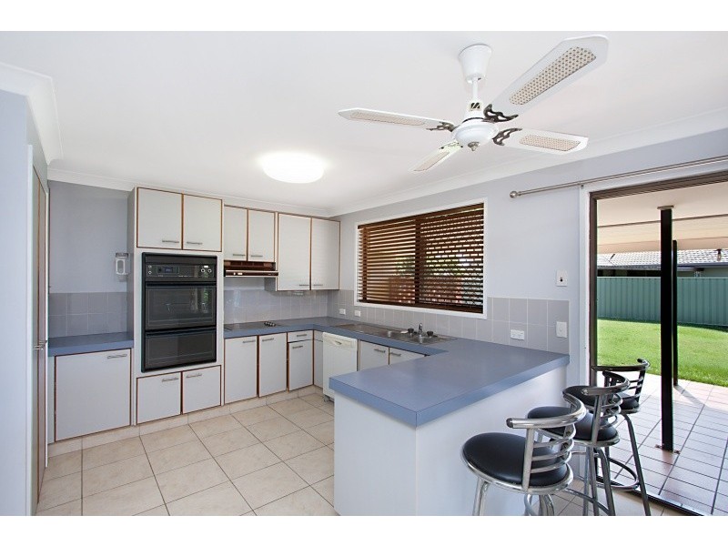 11 Plover Place, Tweed Heads West NSW 2485