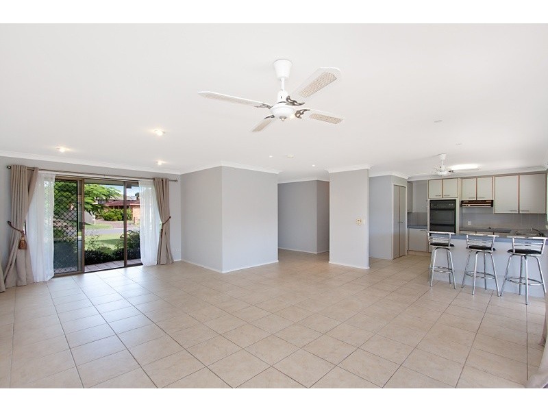 11 Plover Place, Tweed Heads West NSW 2485