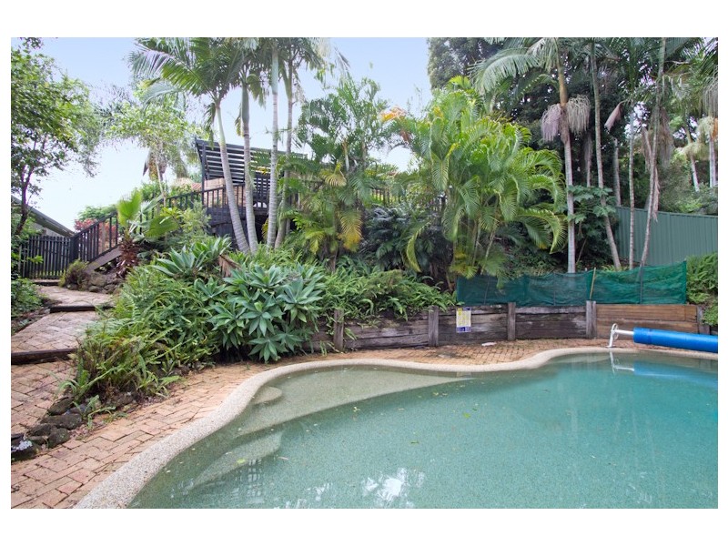 8 Costelloe St, Tugun QLD 4224