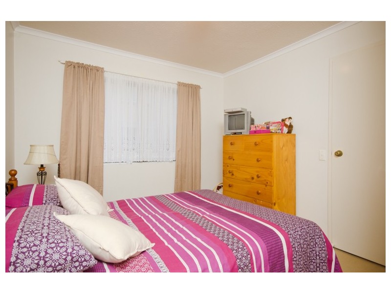 4/44 Coolangatta Rd – Tout A Vous, Kirra QLD 4225