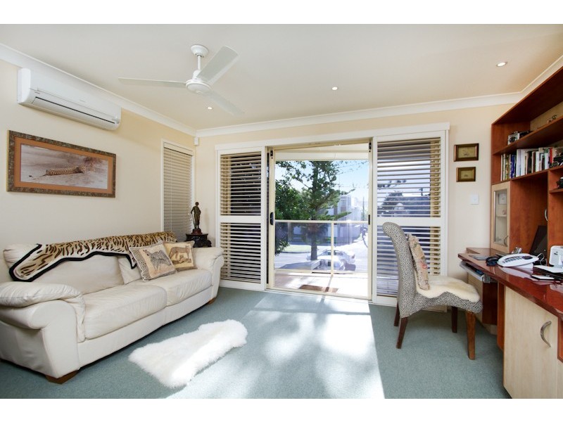 1/60 Teemangum, Currumbin QLD 4223