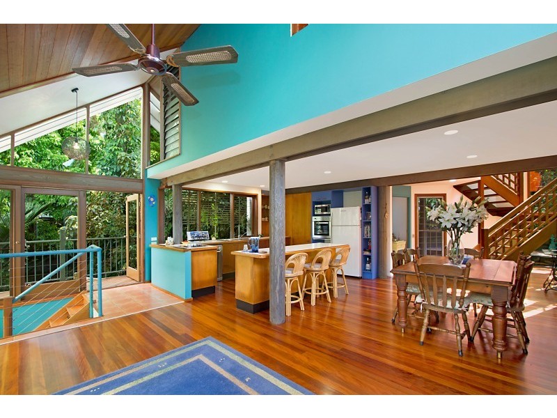 34 Woodgee St, Currumbin QLD 4223