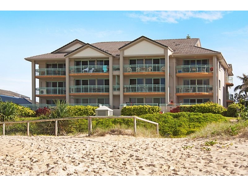 261 Golden Four Drive, Tugun QLD 4224