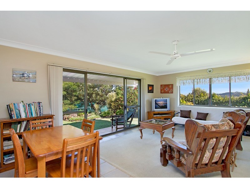 19 Rayles Lane, Terranora NSW 2486