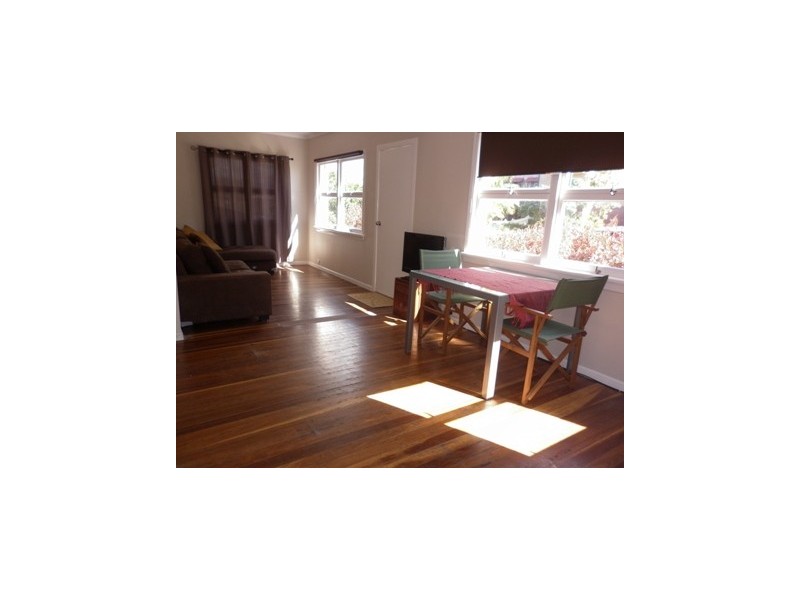 1/6 Lord Street, Kirra QLD 4225