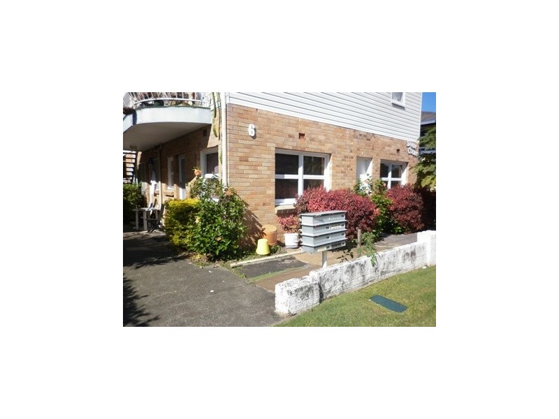 1/6 Lord Street, Kirra QLD 4225