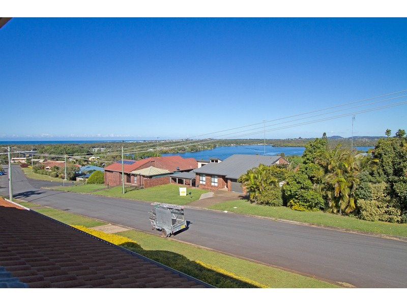 1/12 Mibbin Avenue, Banora Point NSW 2486