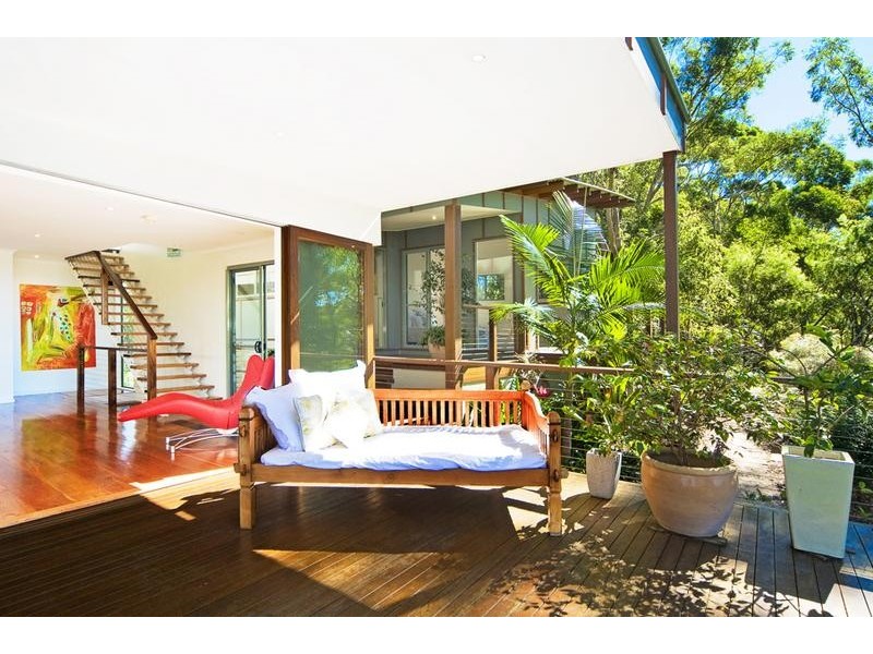 90 Blamey Dr, Currumbin QLD 4223