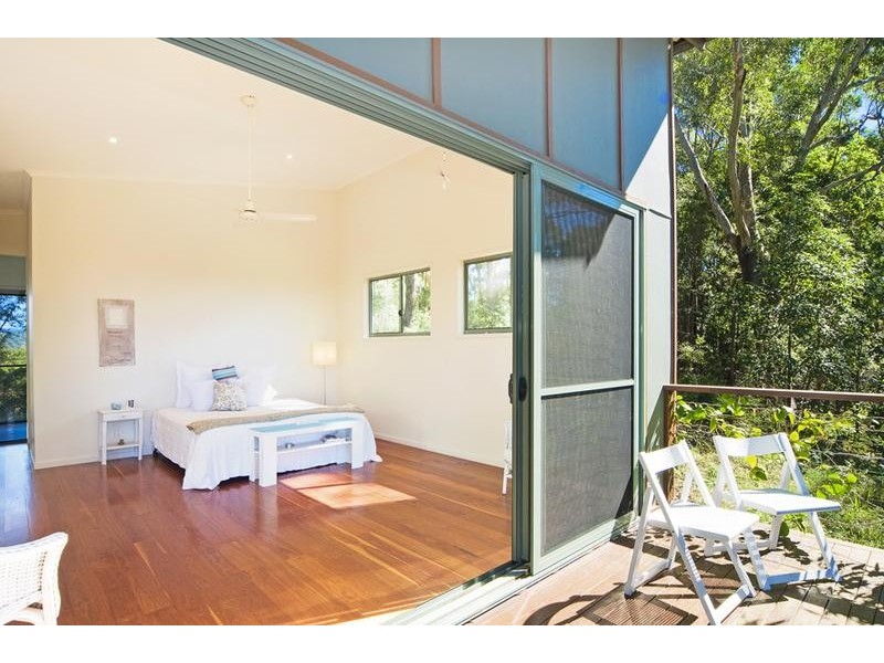 90 Blamey Dr, Currumbin QLD 4223