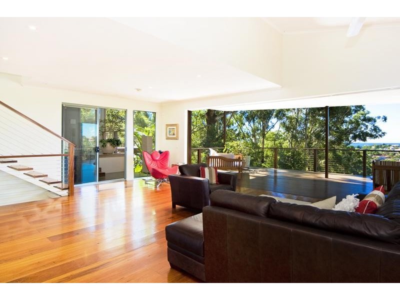 90 Blamey Dr, Currumbin QLD 4223