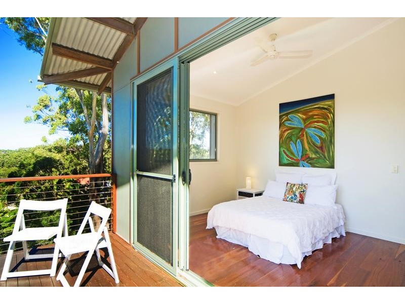 90 Blamey Dr, Currumbin QLD 4223