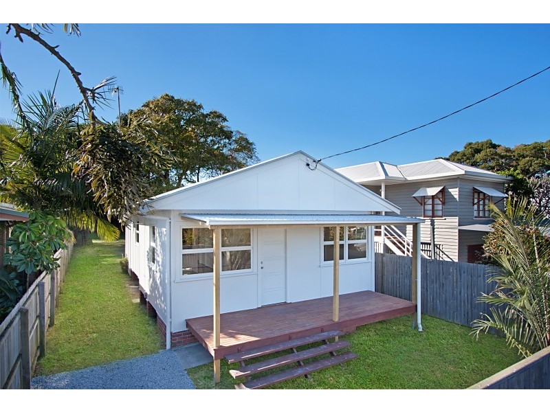 16 Currumbin Creek Road, Currumbin QLD 4223