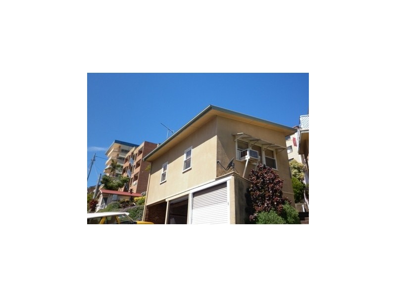 *28 Hill Street, Coolangatta QLD 4225