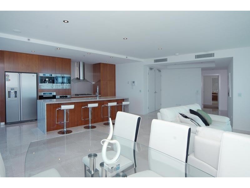 1906/110 Marine Parade, Coolangatta QLD 4225