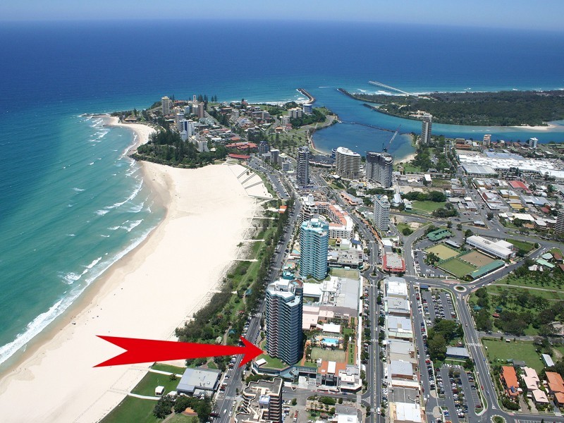 2/66 Marine Parade, Coolangatta QLD 4225