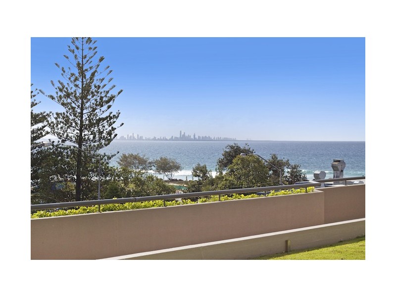 2/66 Marine Parade, Coolangatta QLD 4225