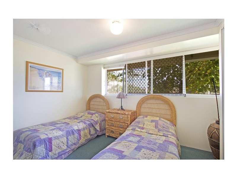2/66 Marine Parade, Coolangatta QLD 4225