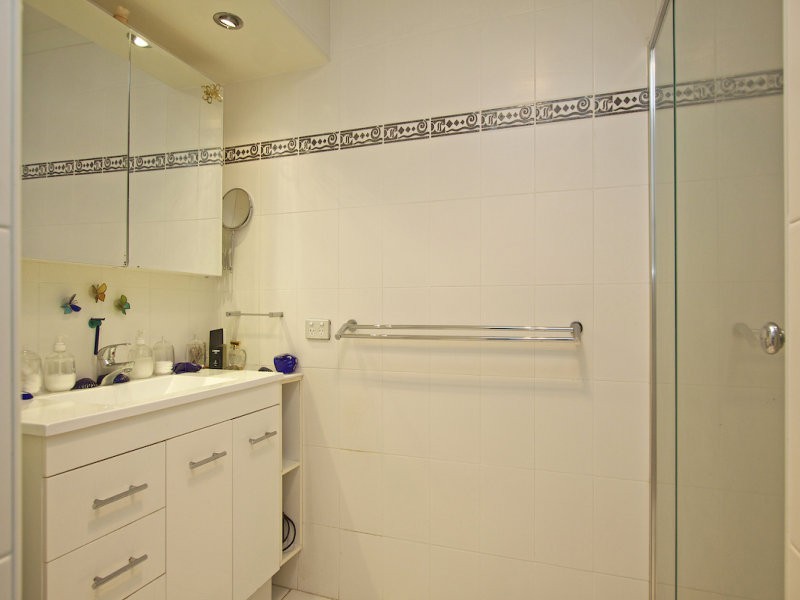 20/54-56 Dutton Street, Coolangatta QLD 4225