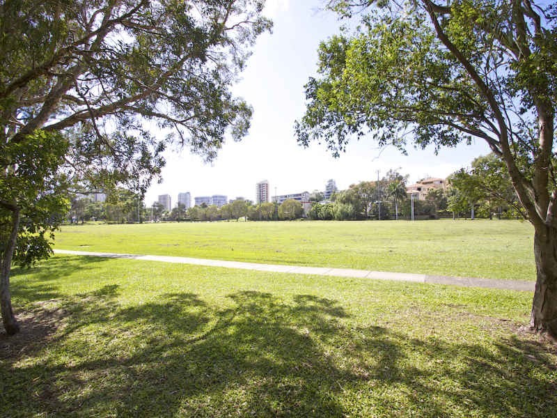 20/54-56 Dutton Street, Coolangatta QLD 4225