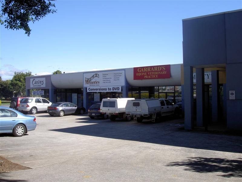 2/1 Race Course Road, Bundall QLD 4217