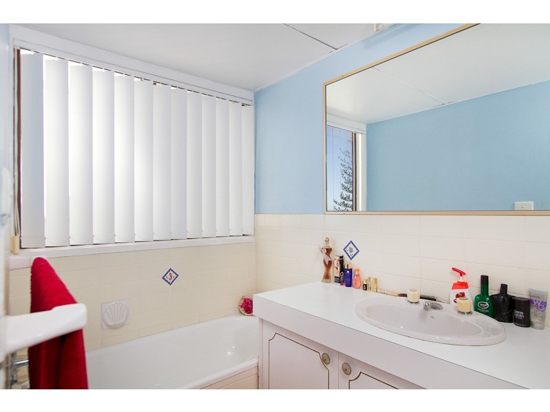 17/34 Musgrave Street ‘Centre Court’, Kirra QLD 4225