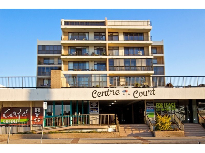 17/34 Musgrave Street ‘Centre Court’, Kirra QLD 4225