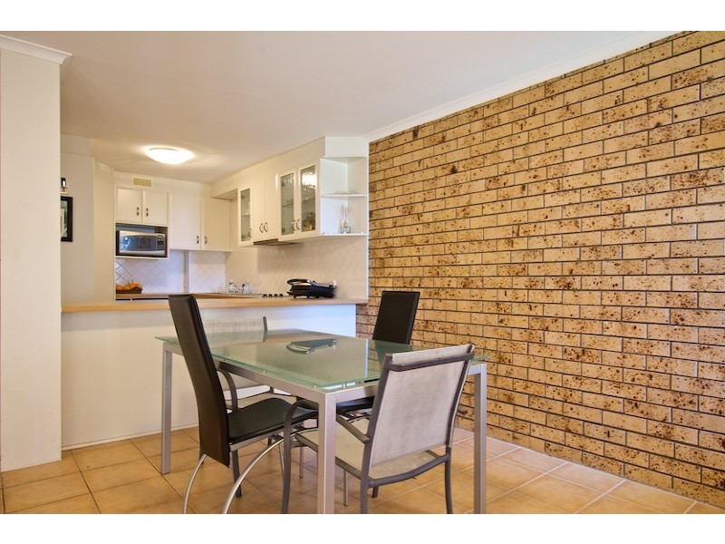 10/34 Musgrave Street, Kirra QLD 4225