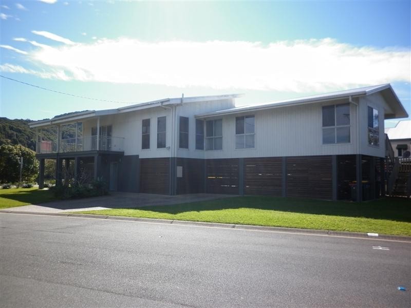 64-66 Riverside Drive, Tumbulgum NSW 2490