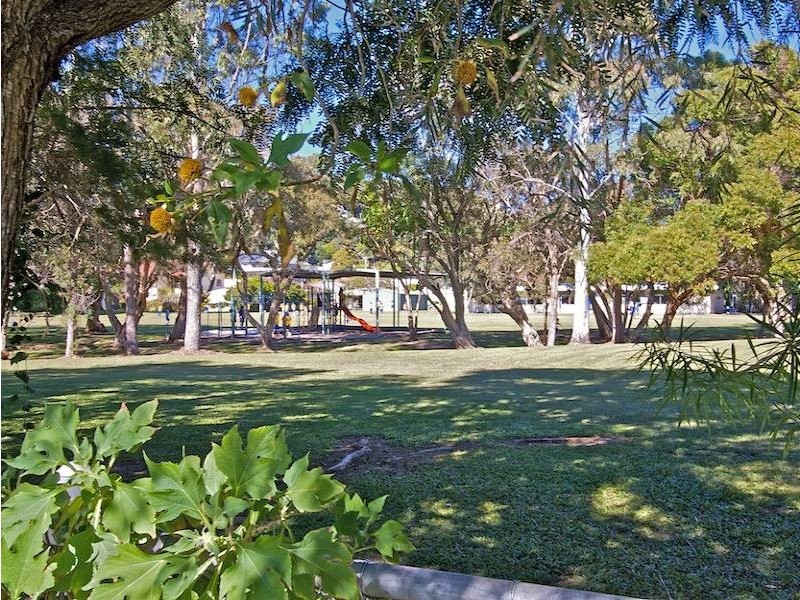 8/7 Coolangatta Road, Kirra QLD 4225