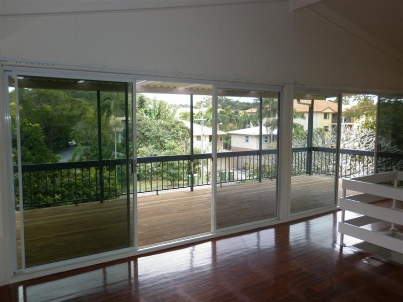 10 Millers Drive, Currumbin QLD 4223