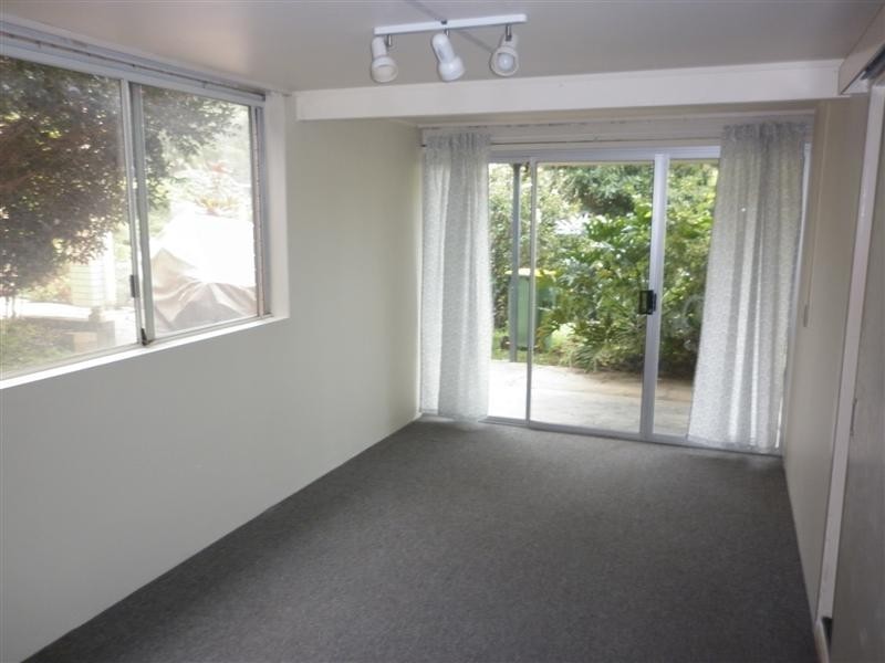 10 Millers Drive, Currumbin QLD 4223