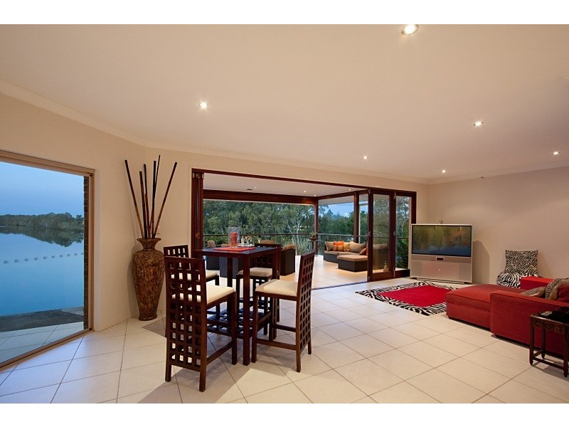 96 Old Ferry Road, Banora Point NSW 2486