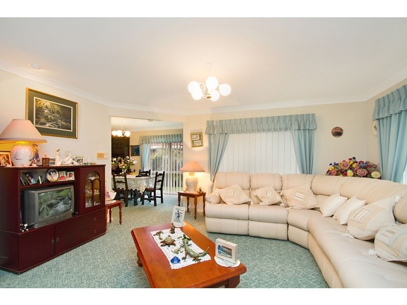 270 – 19th Avenue, Elanora QLD 4221