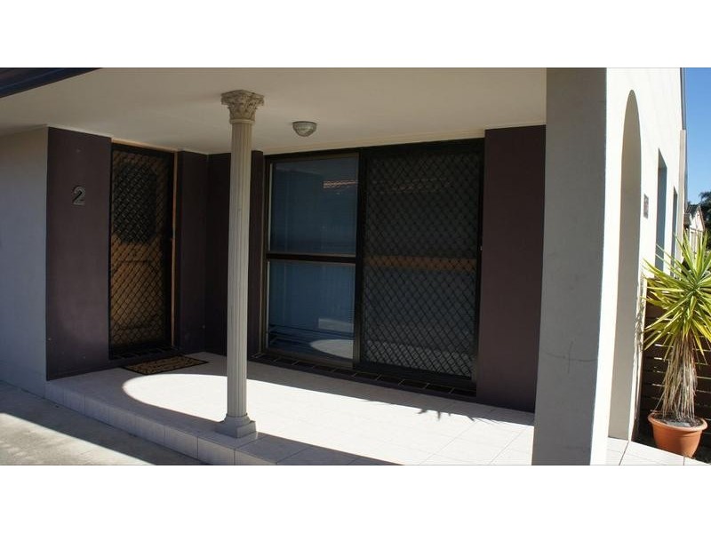 2/137` Sunset Blvd, Tweed Heads West NSW 2485