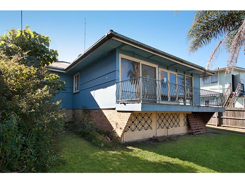 129 Golden Four Drive, Bilinga QLD 4225