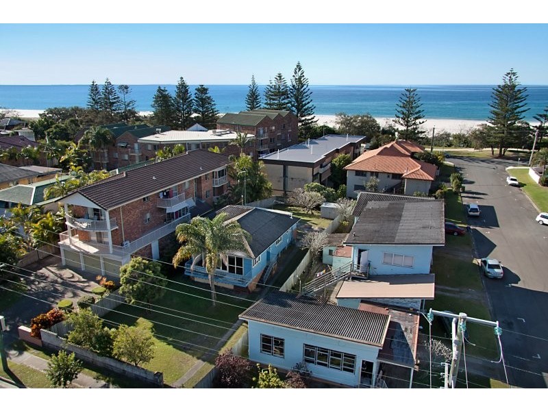 129 Golden Four Drive, Bilinga QLD 4225