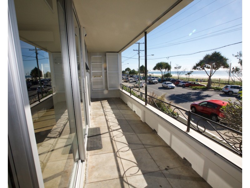 2/796 Pacific Parade, Currumbin QLD 4223