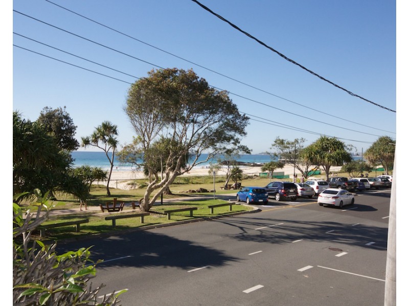 2/796 Pacific Parade, Currumbin QLD 4223
