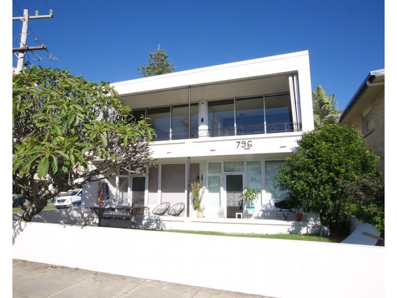 2/796 Pacific Parade, Currumbin QLD 4223