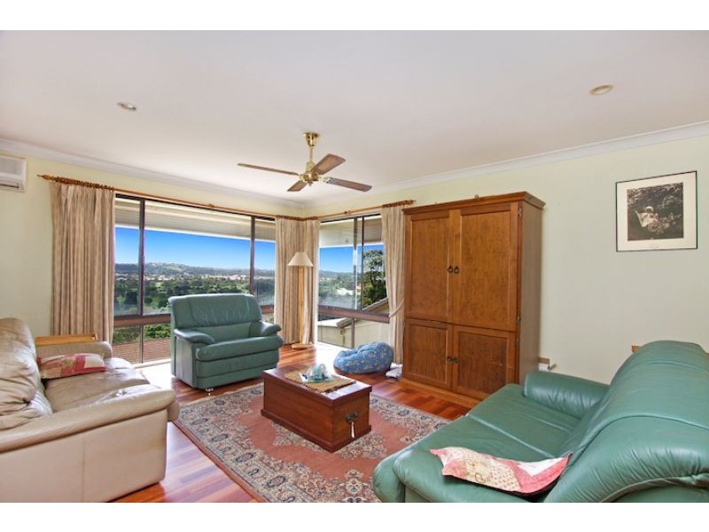 21 Durigan Place, Banora Point NSW 2486